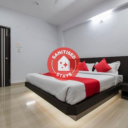Oyo 26974 Hotel S G International Патна Екстериор снимка